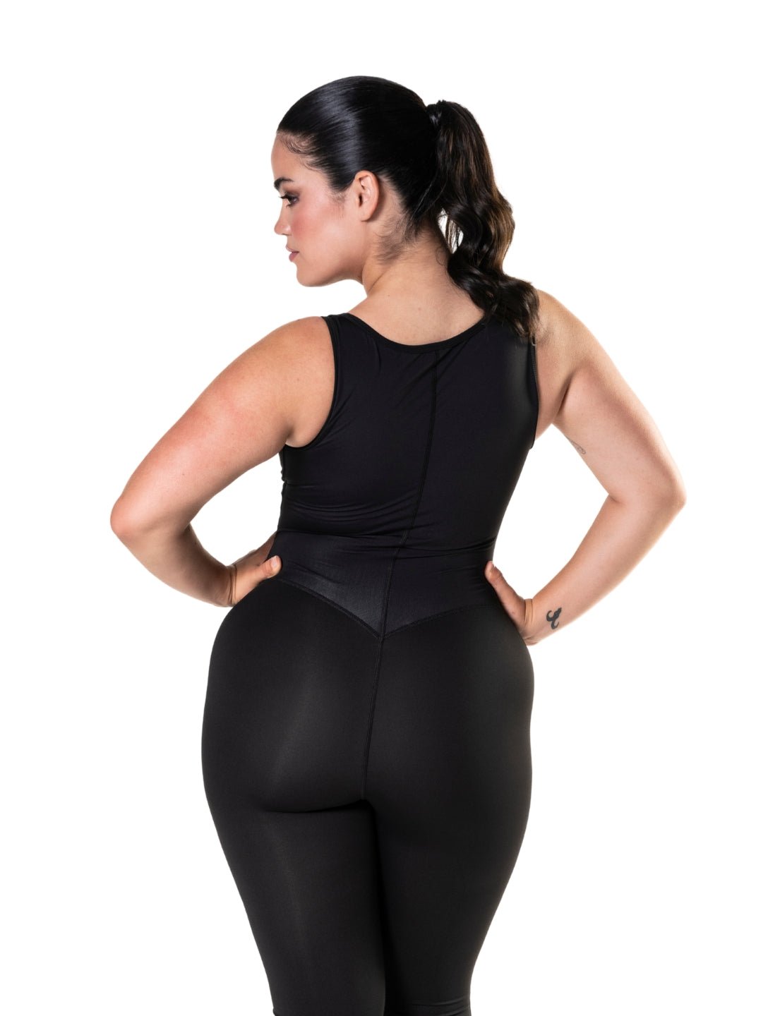 Front Closure Suit - Unrestricted Movement & Enhanced Comfort